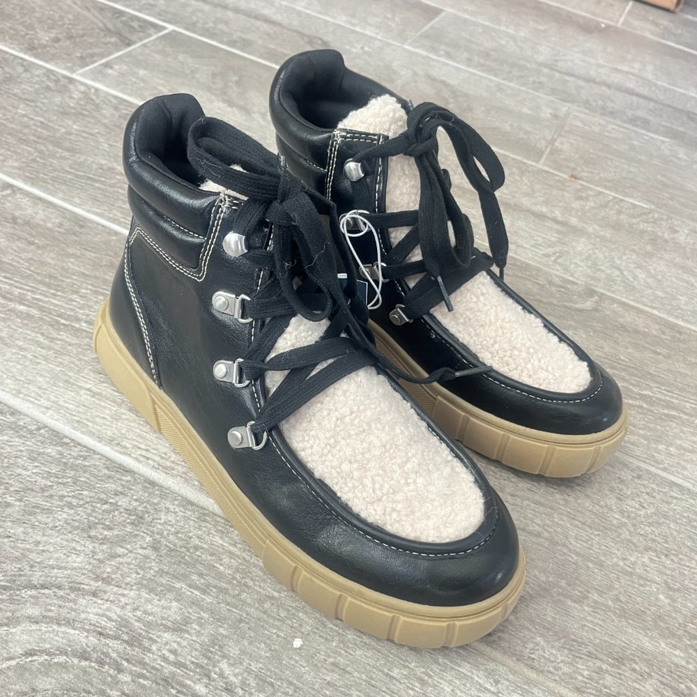 NWT Women's Universal Thread Kimber Sherpa Tongue Boots BLACK Size 8 Memory Foam